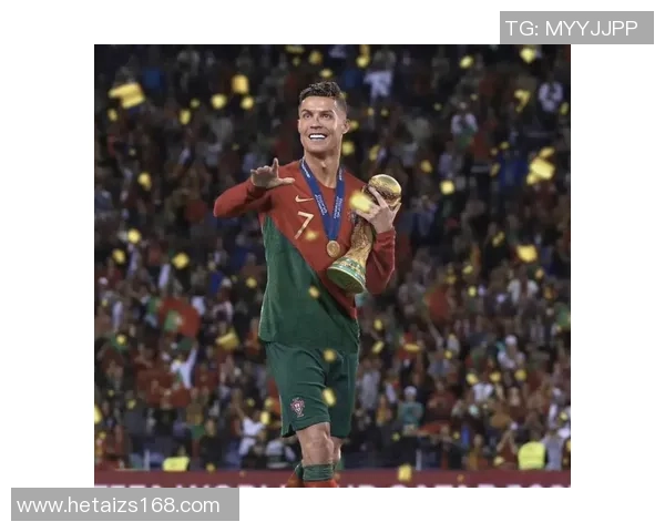 最强12号足球明星的传奇之路与辉煌成就解析